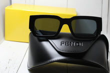 Load image into Gallery viewer, Sunglasses