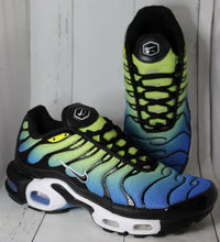 Load image into Gallery viewer, Shoes