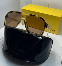 Load image into Gallery viewer, Sunglasses