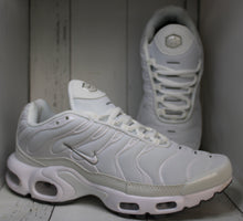 Load image into Gallery viewer, Shoes
