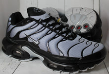 Load image into Gallery viewer, Shoes