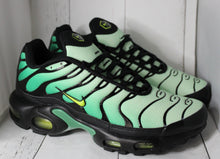 Load image into Gallery viewer, Shoes