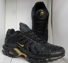 Load image into Gallery viewer, Shoes