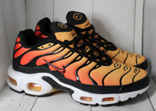 Load image into Gallery viewer, Shoes